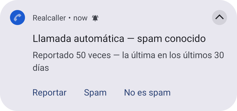 Tarjeta de notificación de Realcaller: “Llamada automática, spam conocido”, reportado 50 veces en los últimos 30 días, con los botones Reportar, Spam y No es spam.